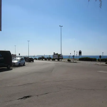 Holiday home Casa Vacanze Baia Blu *