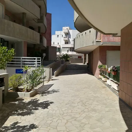 Holiday home Casa Vacanze Baia Blu *